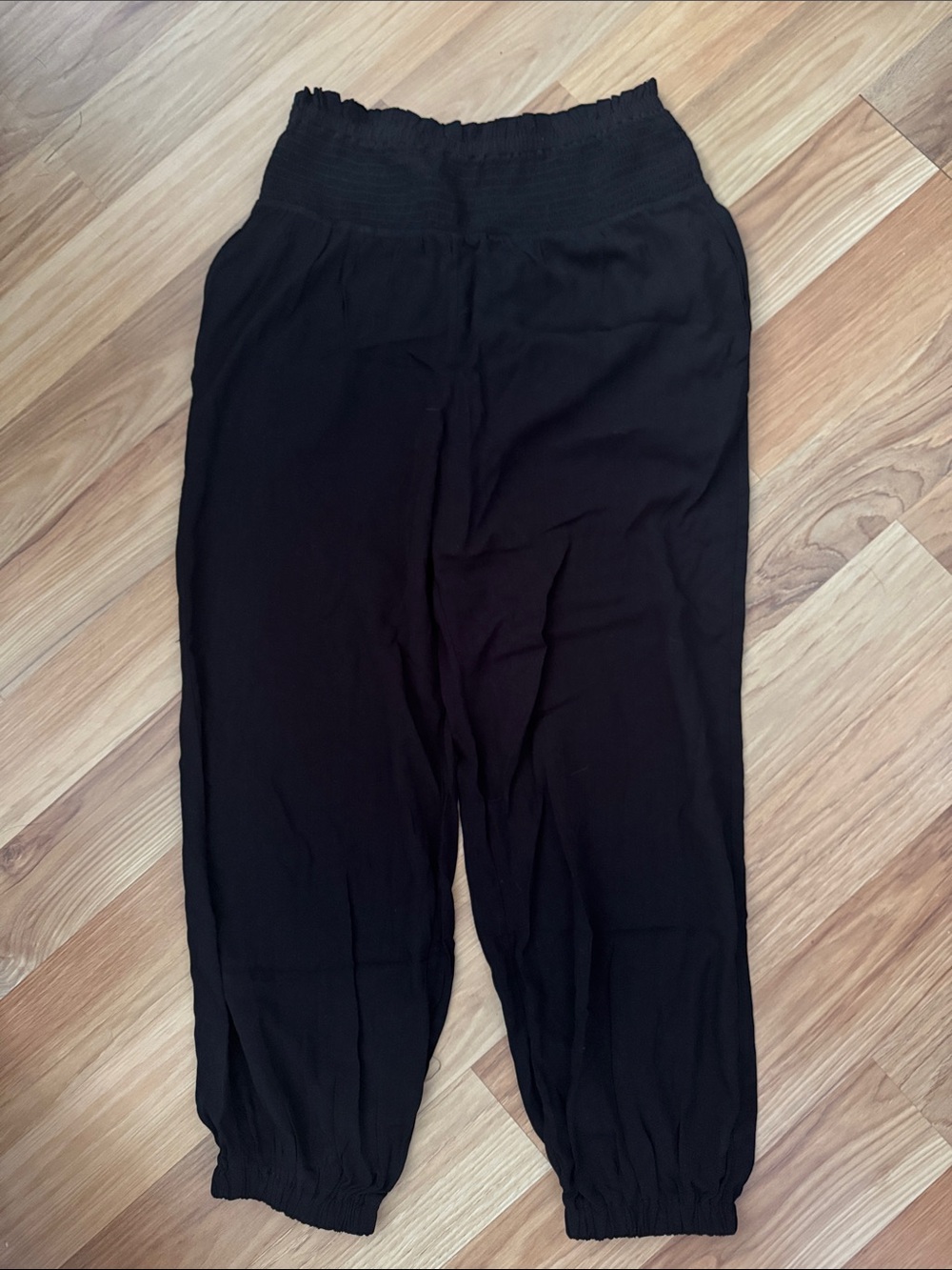 Cupshe Black Smocked-Waist Gauze Material Jogger Pants